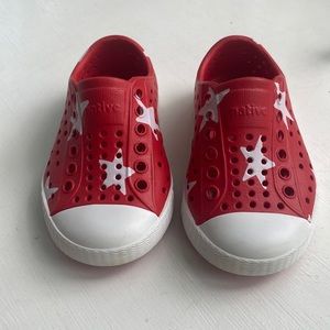 Red with white star Native C5-like new